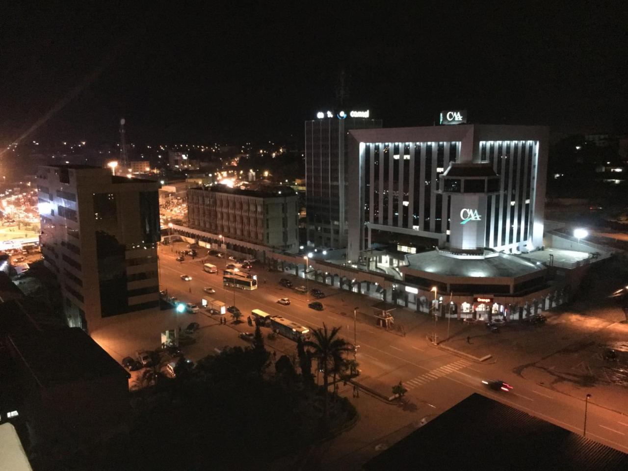 Djeug'Appart Hôtel Yaoundé Extérieur photo